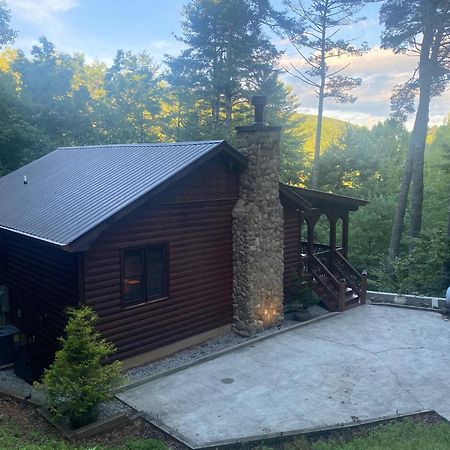 Вилла The Cozy Lazy Laurel With Year-Round Mountain Views, Hot Tub, Fire Pit Cherry Log Экстерьер фото