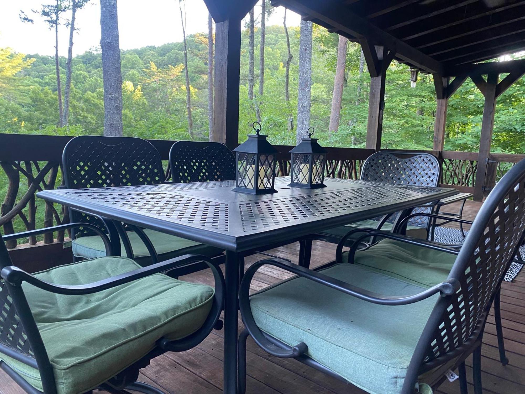 Вилла The Cozy Lazy Laurel With Year-Round Mountain Views, Hot Tub, Fire Pit Cherry Log Экстерьер фото